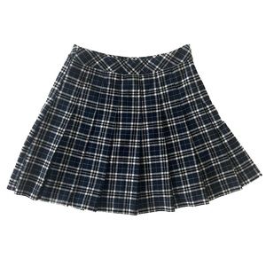 PLEATED HIGH-WAISTED NAVY BLUE SKIRT